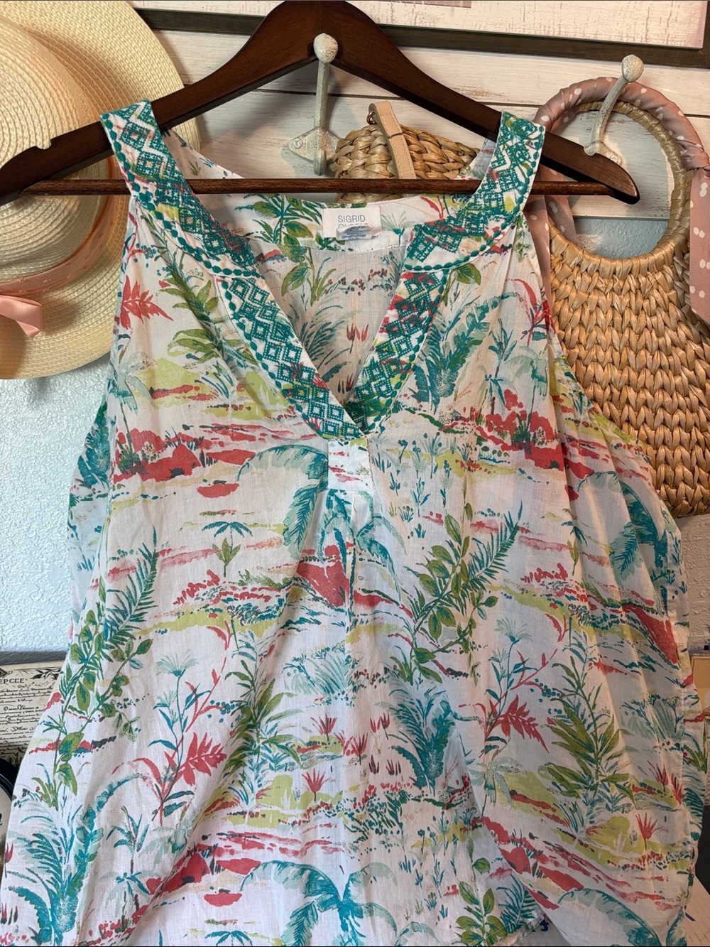 Sigrid Olsen Tropical 100% cotton beach tee coastal boho top